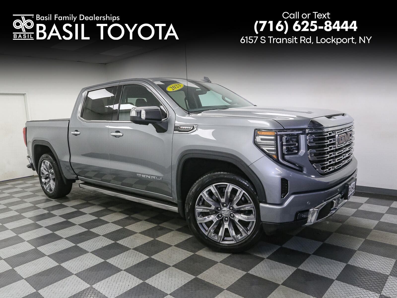 2023 GMC Sierra 1500 Denali — photo 1 of 51
