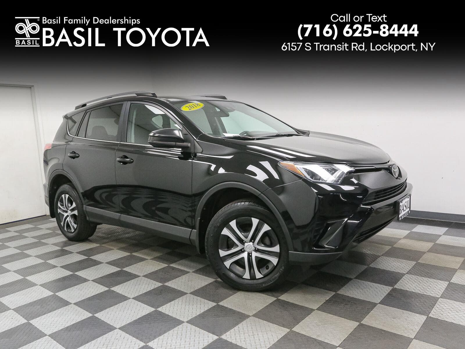 2018 Toyota RAV4 LE — photo 1 of 42