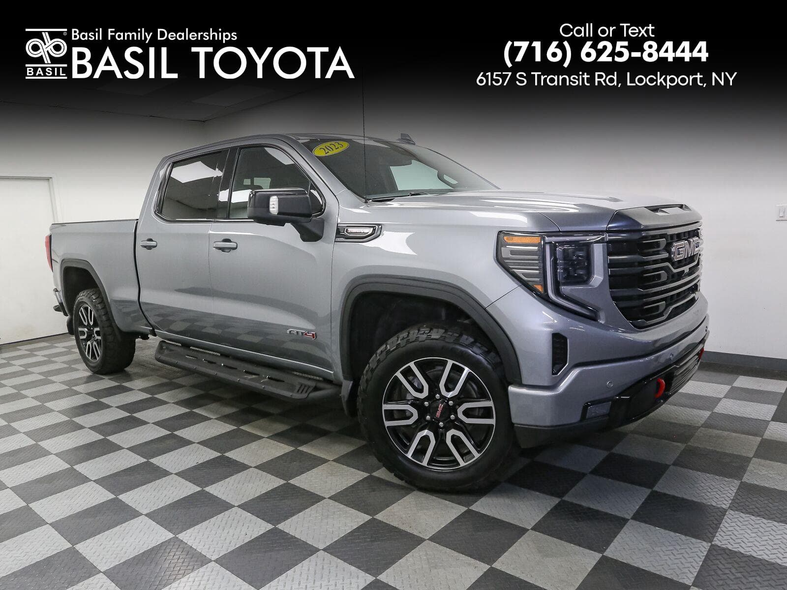 2023 GMC Sierra 1500 AT4 — photo 1 of 46