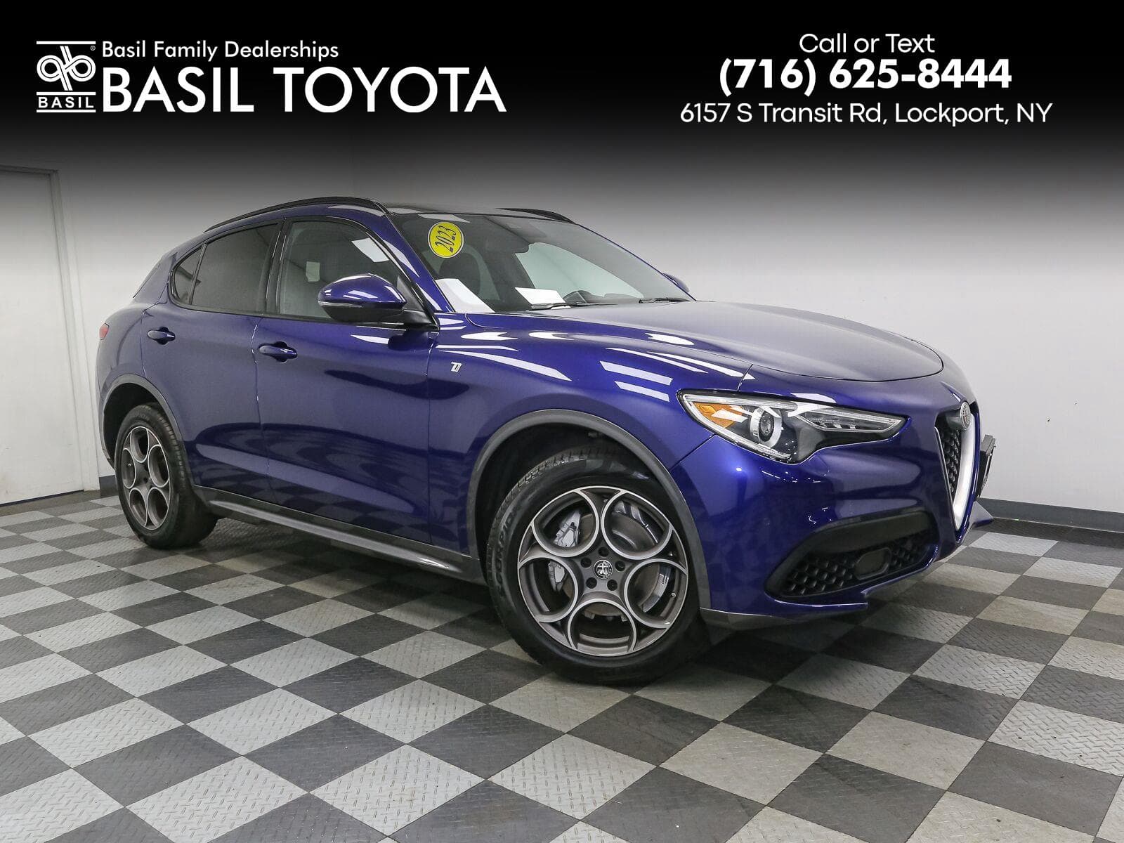 2023 Alfa Romeo Stelvio Ti — photo 1 of 50