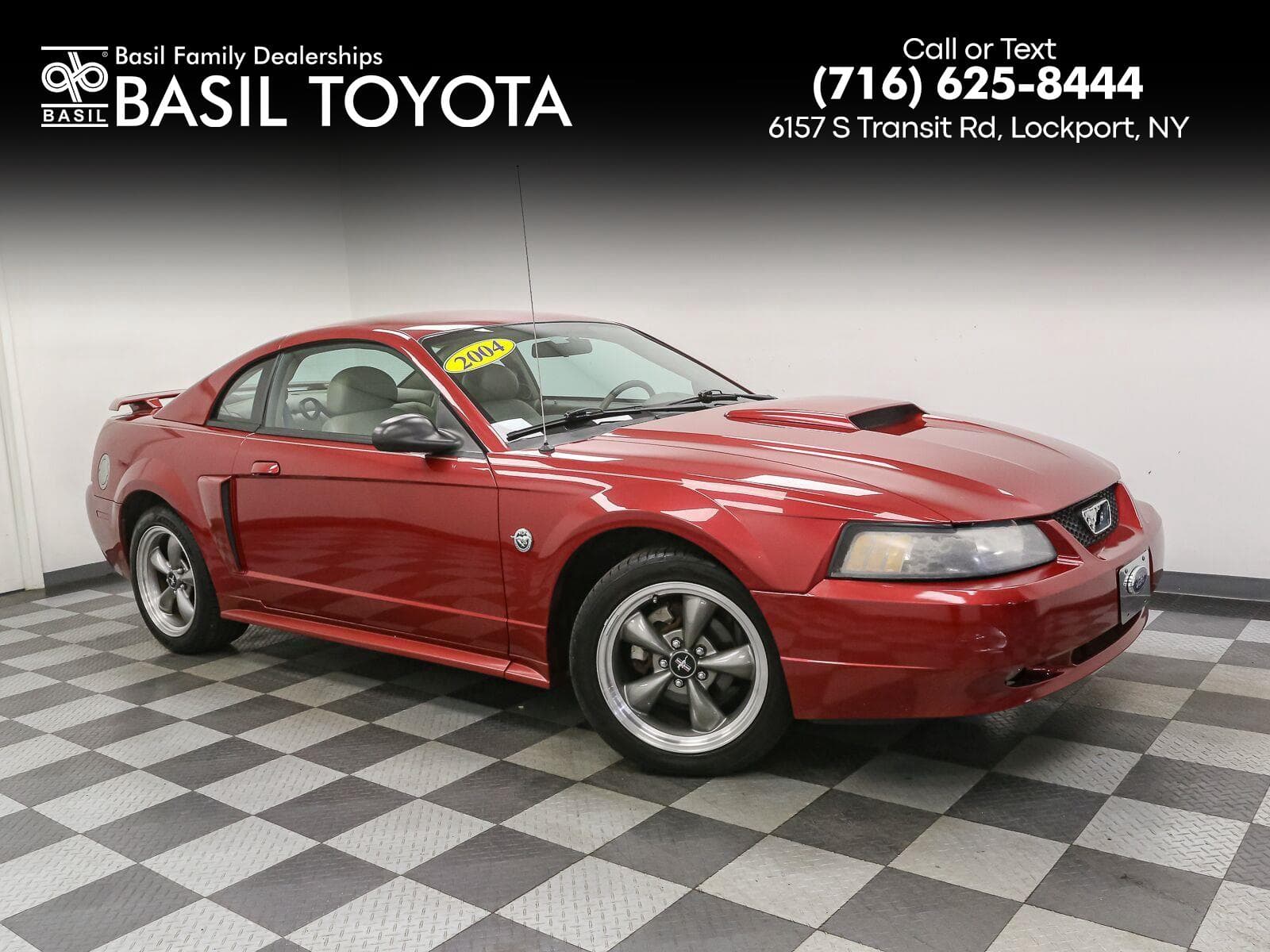 2004 Ford Mustang GT Deluxe — photo 1 of 33