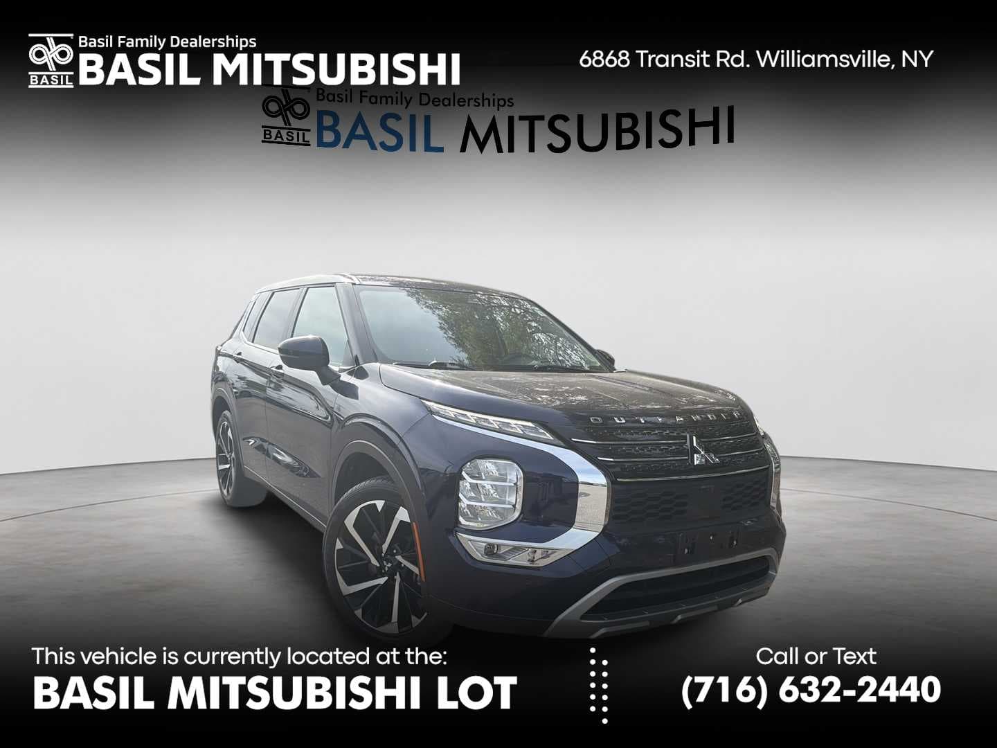 2024 Mitsubishi Outlander SE — photo 1 of 23