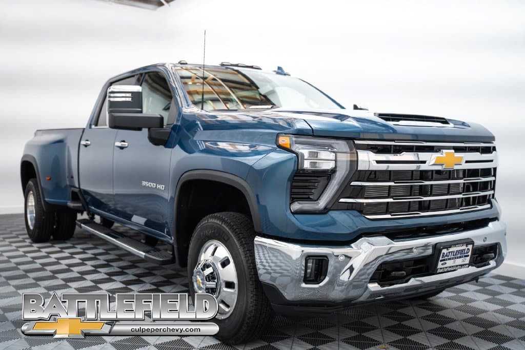 2026 Chevrolet Silverado 3500HD LTZ — photo 1 of 65