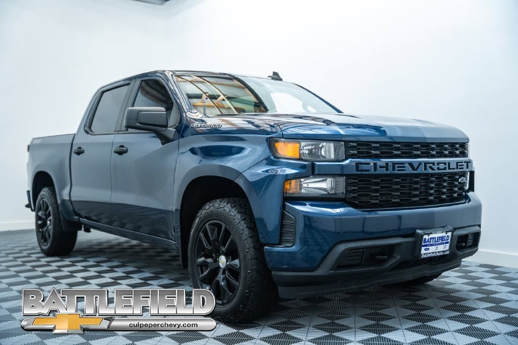 2021 Chevrolet Silverado 1500 Custom — photo 1 of 42