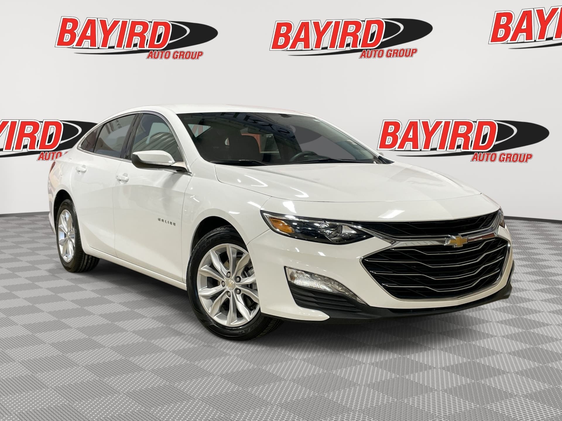 2024 Chevrolet Malibu 1LT — photo 1 of 32