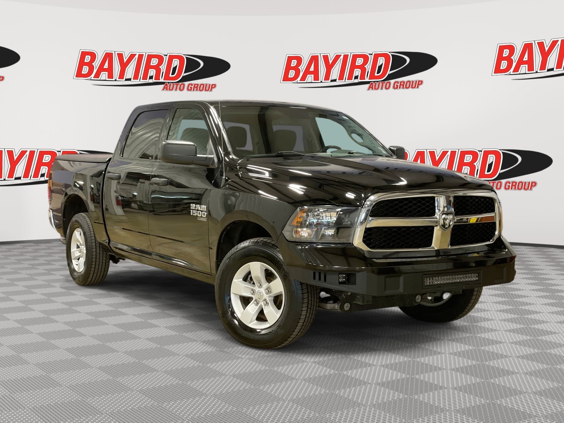 2022 RAM 1500 Classic Base — photo 1 of 31