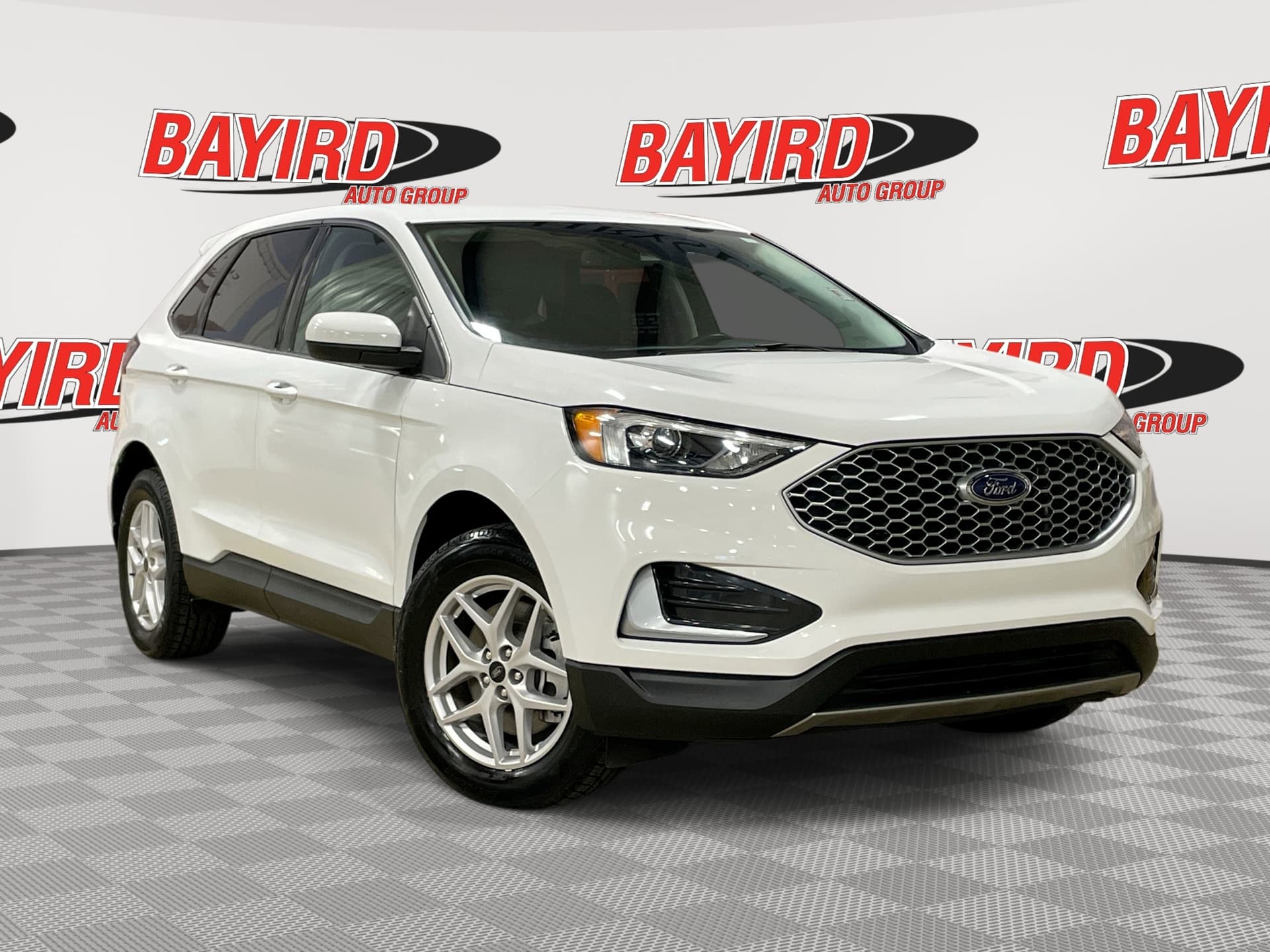 2024 Ford Edge SEL — photo 1 of 32
