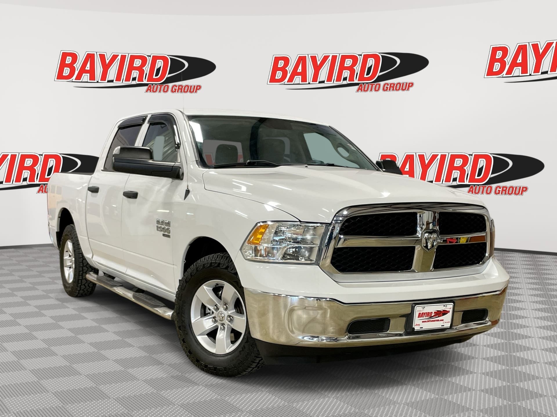 2022 RAM 1500 Classic Base — photo 1 of 34