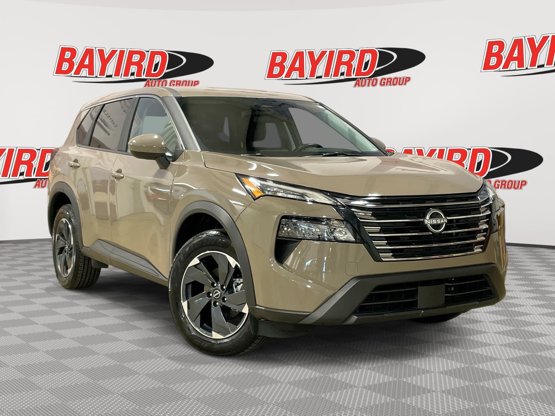 2025 Nissan Rogue SV — photo 1 of 33