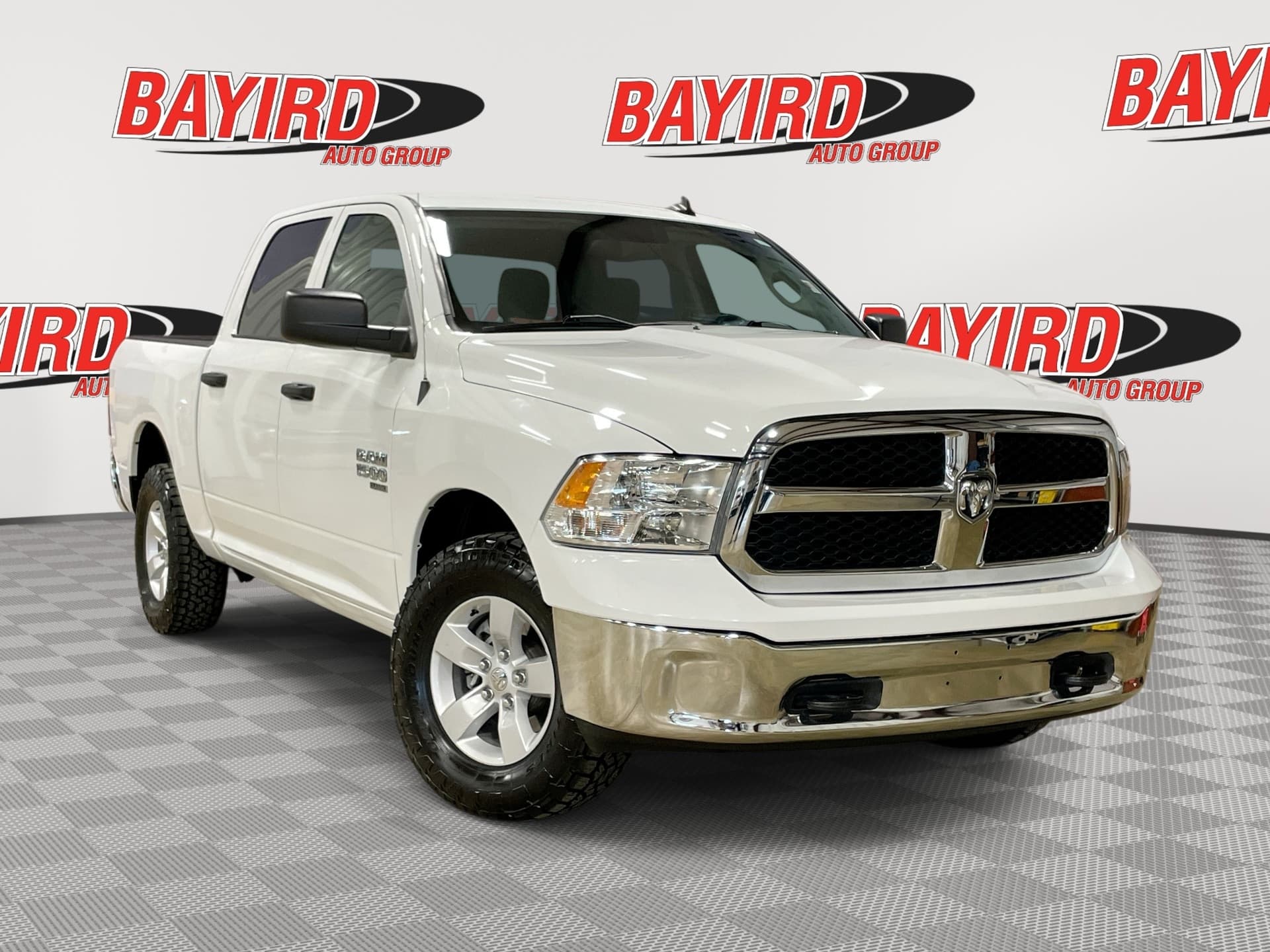 2022 RAM 1500 Classic Base — photo 1 of 32