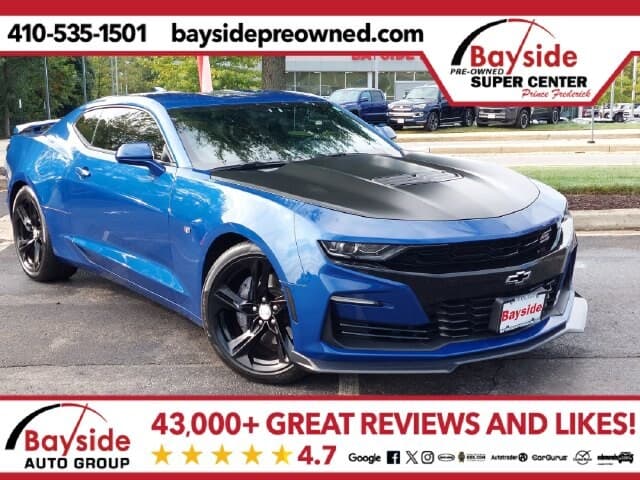 2019 Chevrolet Camaro Base — photo 1 of 38