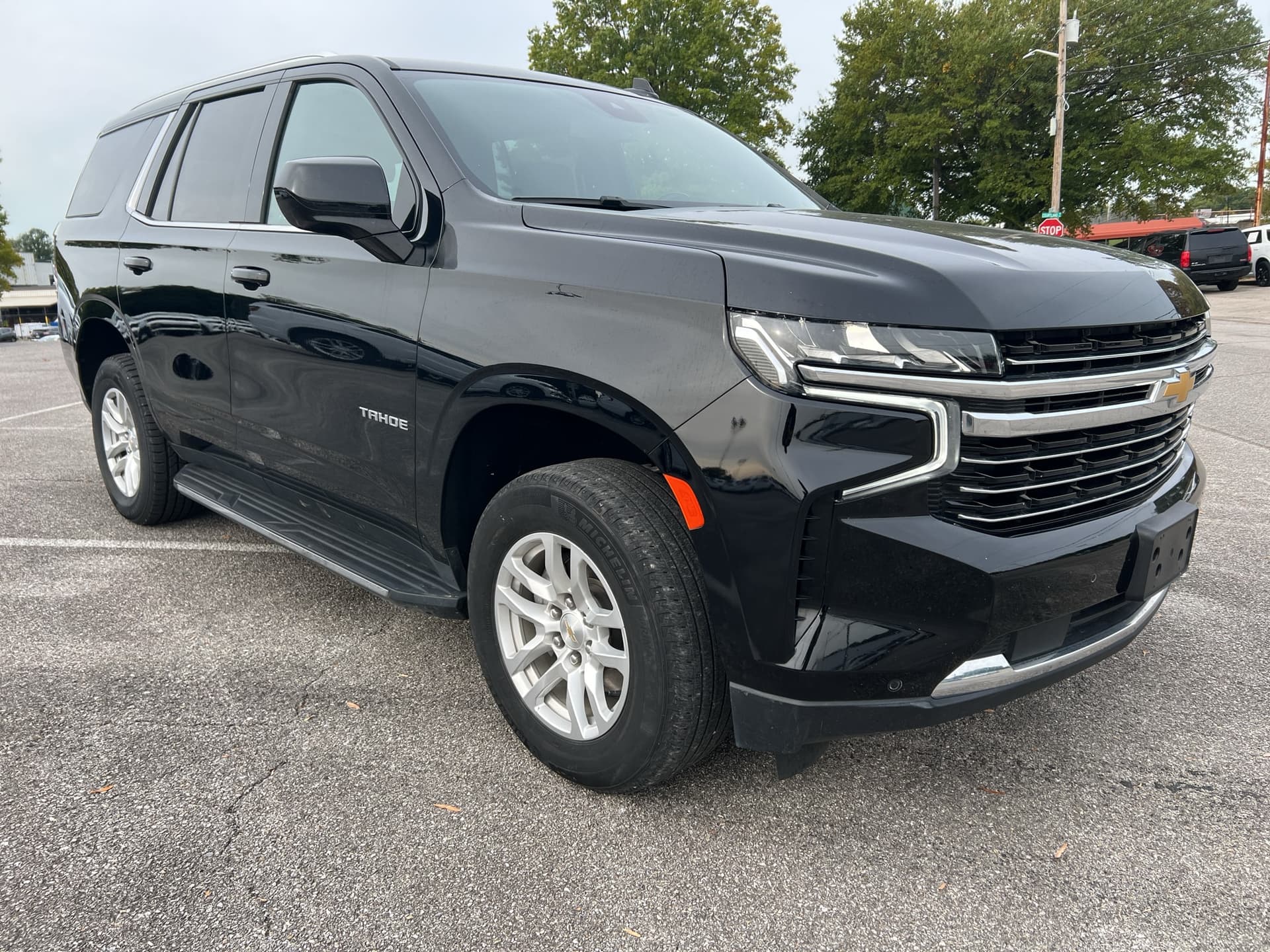 2024 Chevrolet Tahoe LT — photo 1 of 14