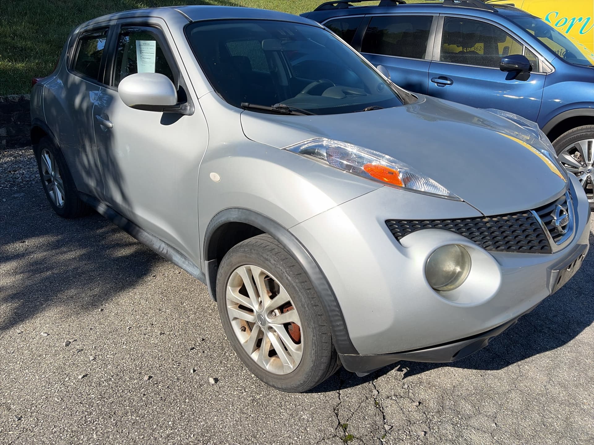 2013 Nissan JUKE S — photo 1 of 4