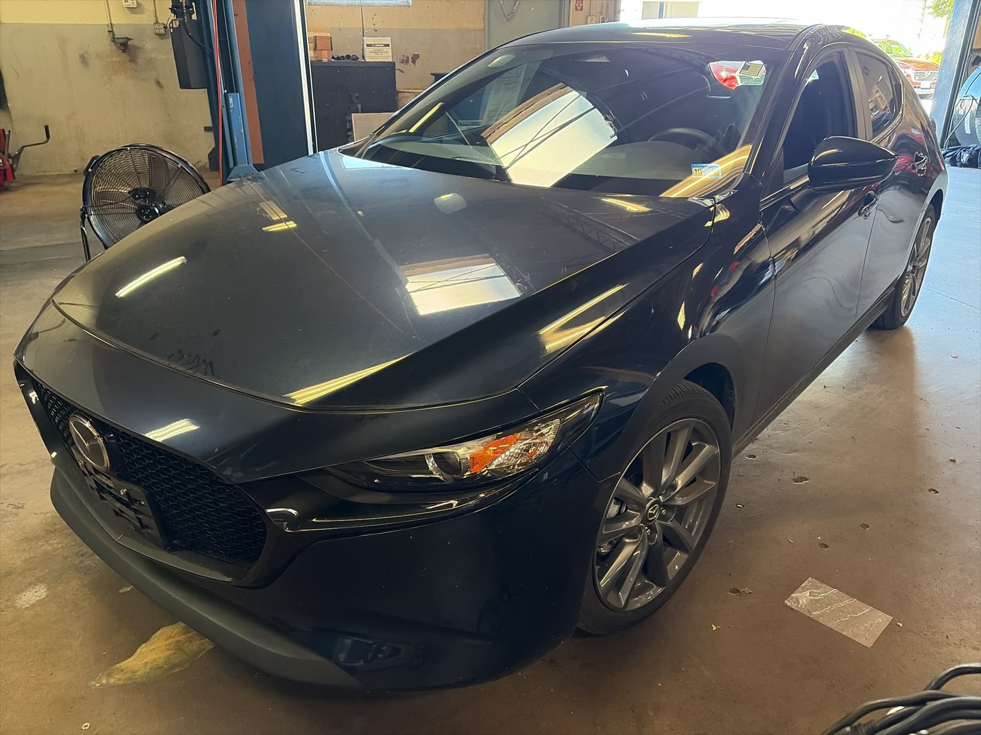 2024 Mazda Mazda3 Hatchback 2.5 S Preferred — photo 1 of 5