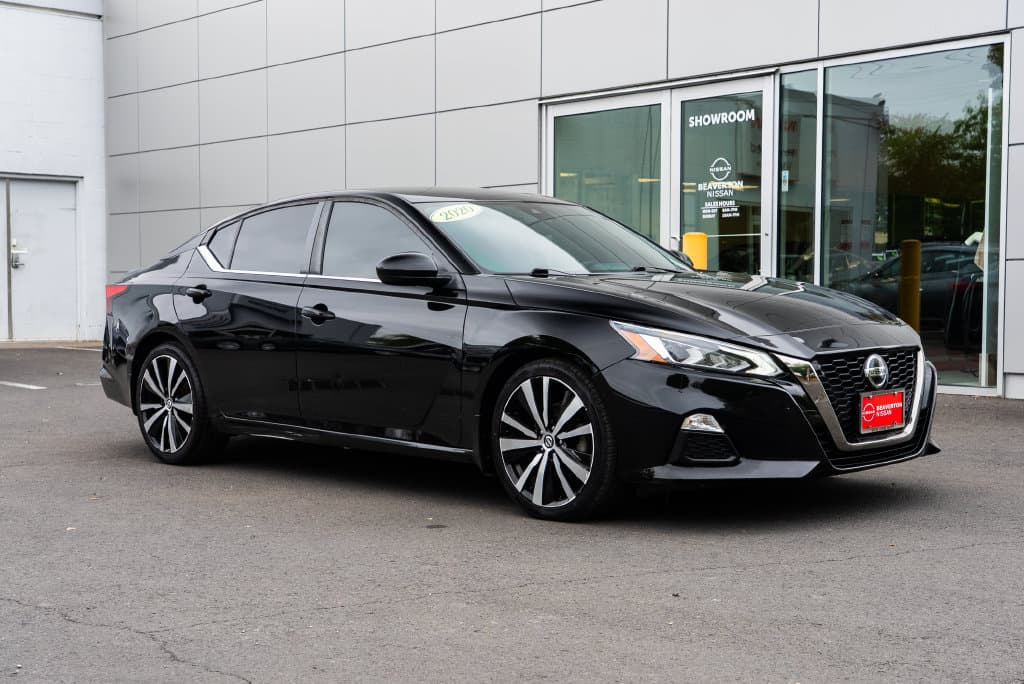 2020 Nissan Altima 2.5 SR — photo 1 of 29