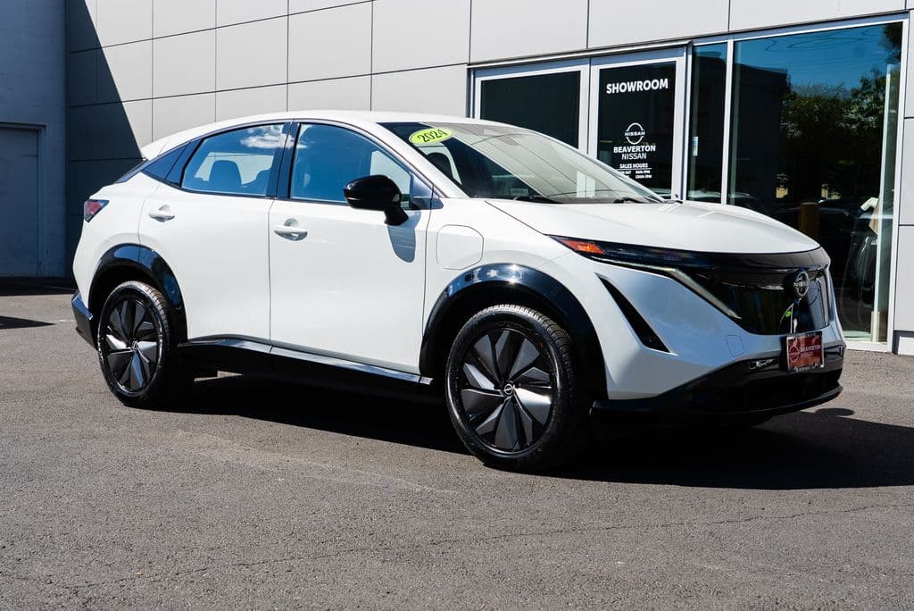 2024 Nissan ARIYA Base — photo 1 of 29