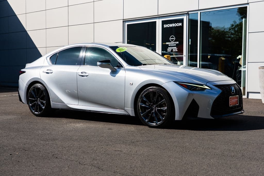 2022 Lexus IS Base — photo 1 of 31