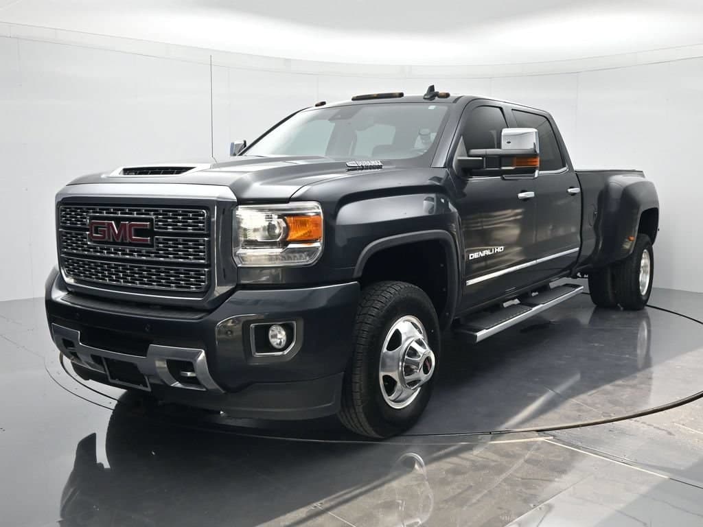 2018 GMC Sierra 3500HD Denali — photo 1 of 51