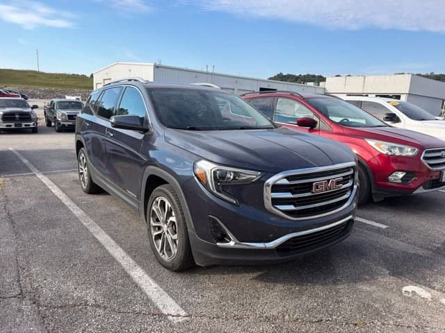 2018 GMC Terrain SLT — photo 1 of 11