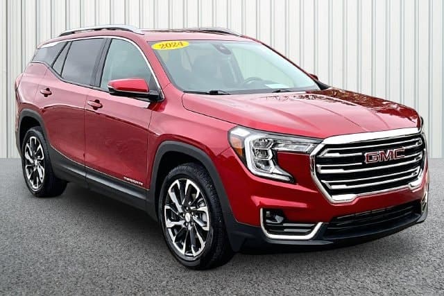 2024 GMC Terrain SLT — photo 1 of 33