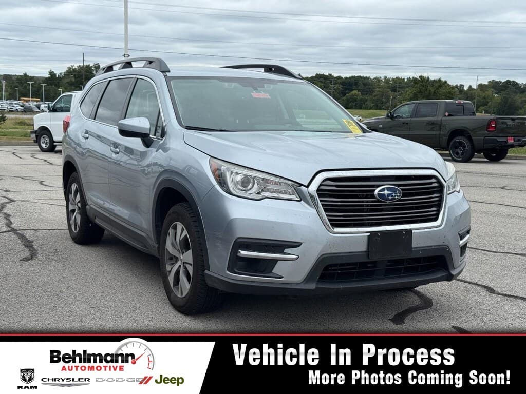 2021 Subaru Ascent Premium — photo 1 of 4