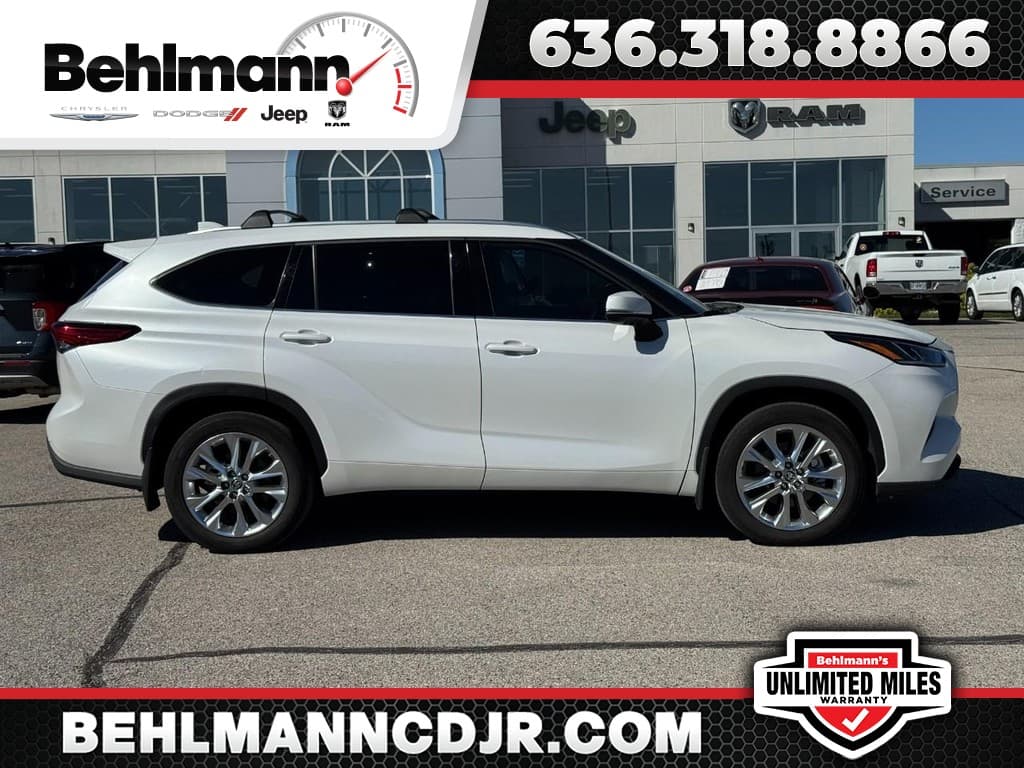 2023 Toyota Highlander Limited — photo 1 of 29
