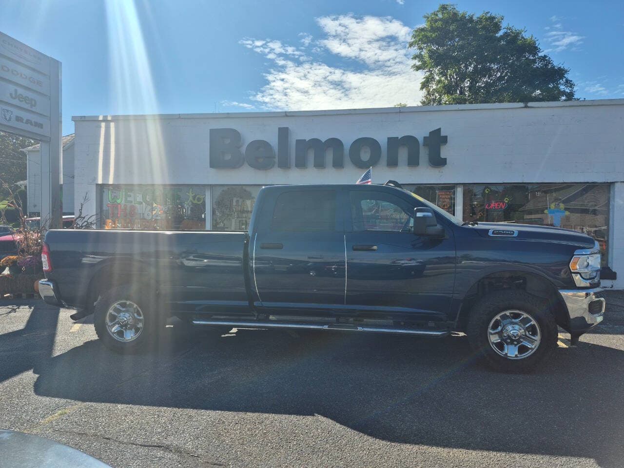 2024 RAM 2500 Tradesman — photo 1 of 32