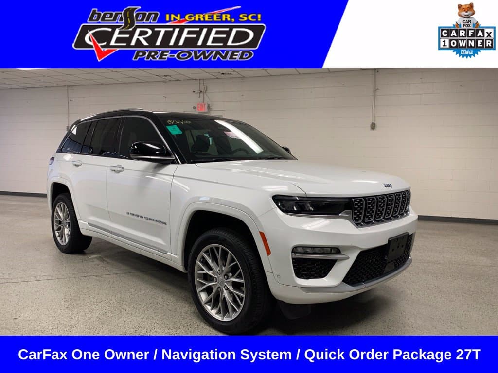 2023 Jeep Grand Cherokee Base — photo 1 of 9