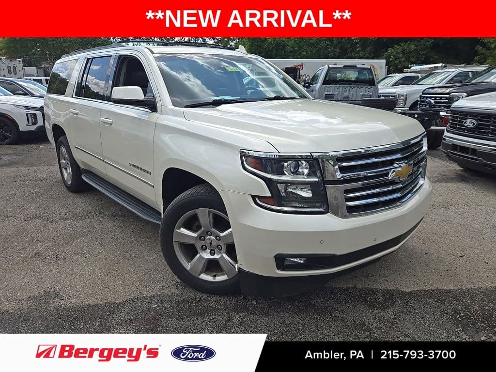 2015 Chevrolet Suburban LT — photo 1 of 19