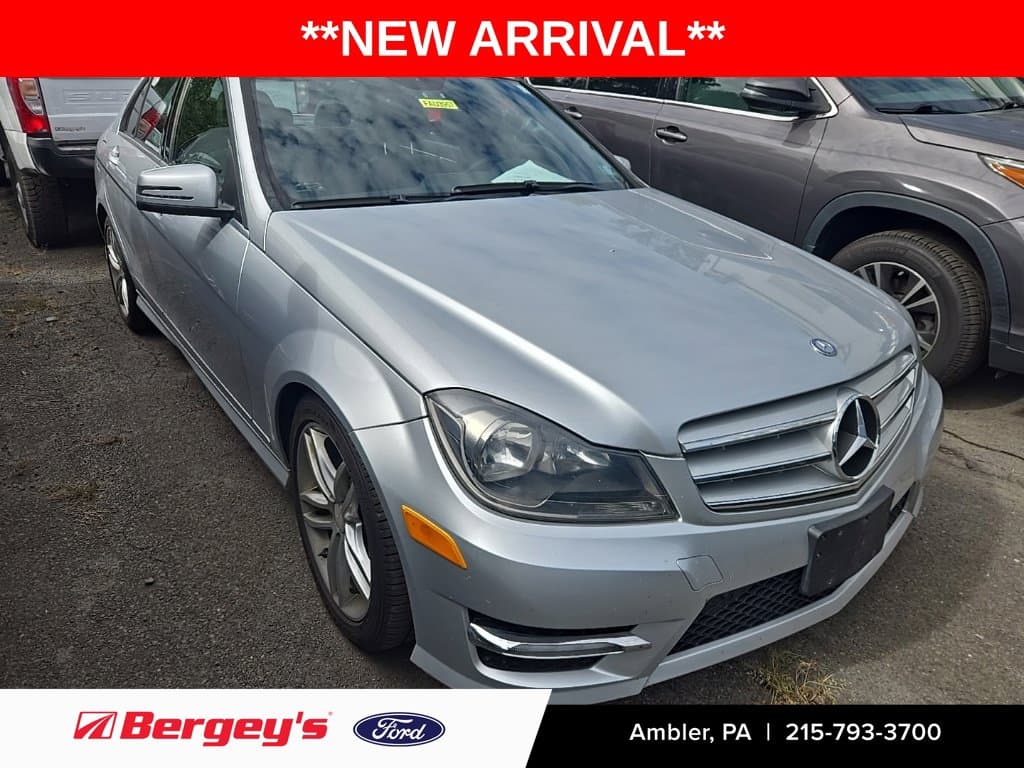 2012 Mercedes-Benz C-Class C 300 Sport — photo 1 of 13