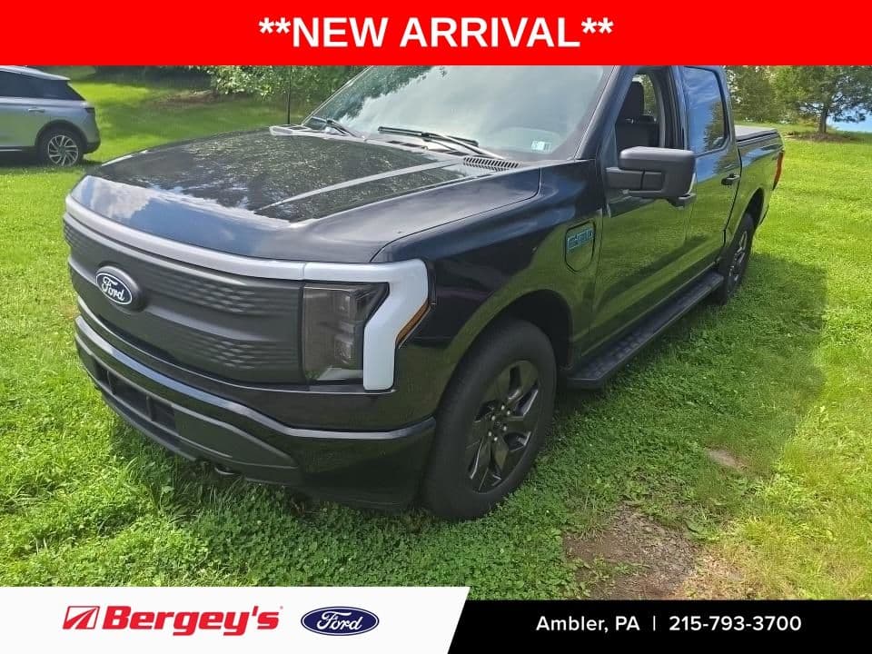2024 Ford F-150 Lightning XLT — photo 1 of 13