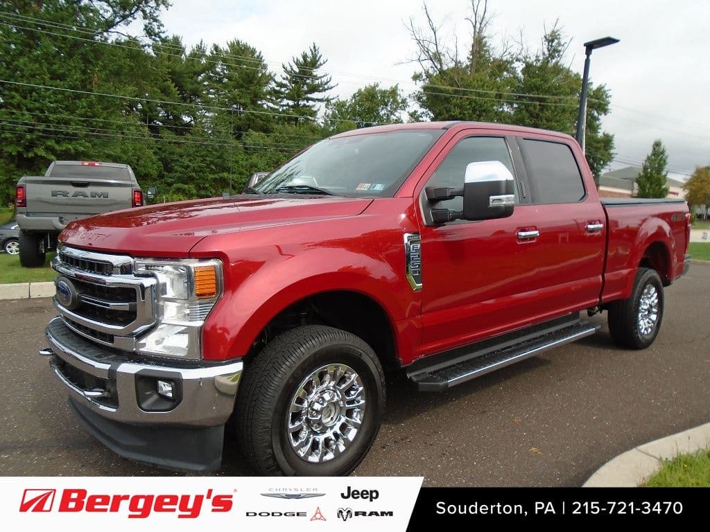 2021 Ford Super Duty F-250 SRW LARIAT — photo 1 of 26