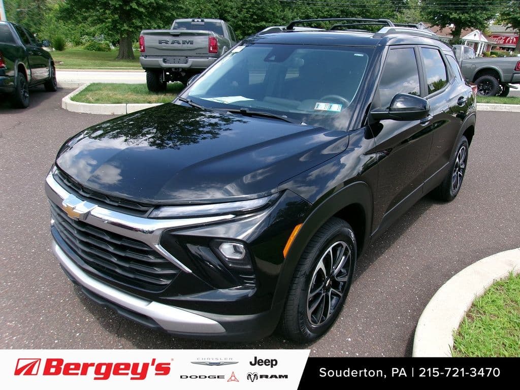 2024 Chevrolet Trailblazer LT — photo 1 of 21