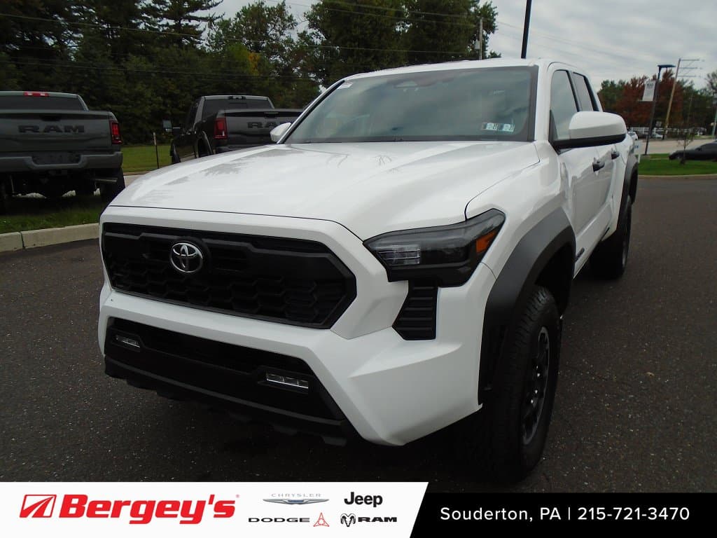 2024 Toyota Tacoma 4WD TRD Off Road — photo 1 of 26