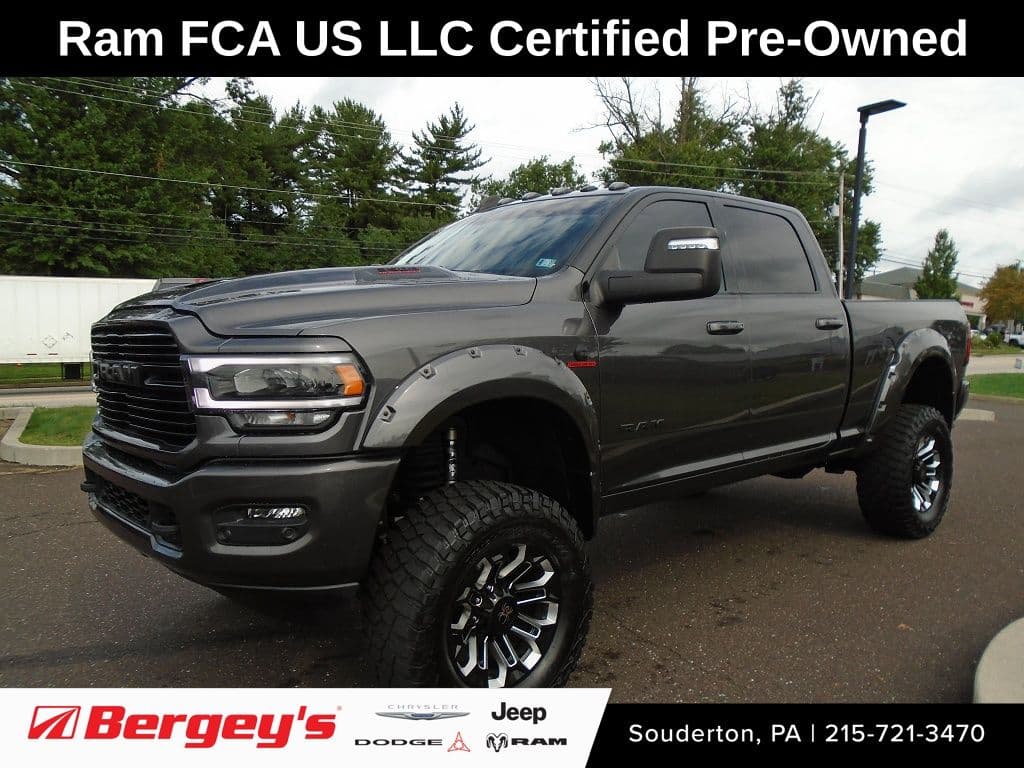2024 RAM 3500 Laramie — photo 1 of 28