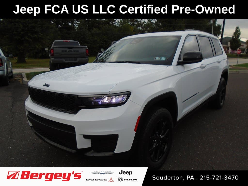 2024 Jeep Grand Cherokee L Altitude X — photo 1 of 29