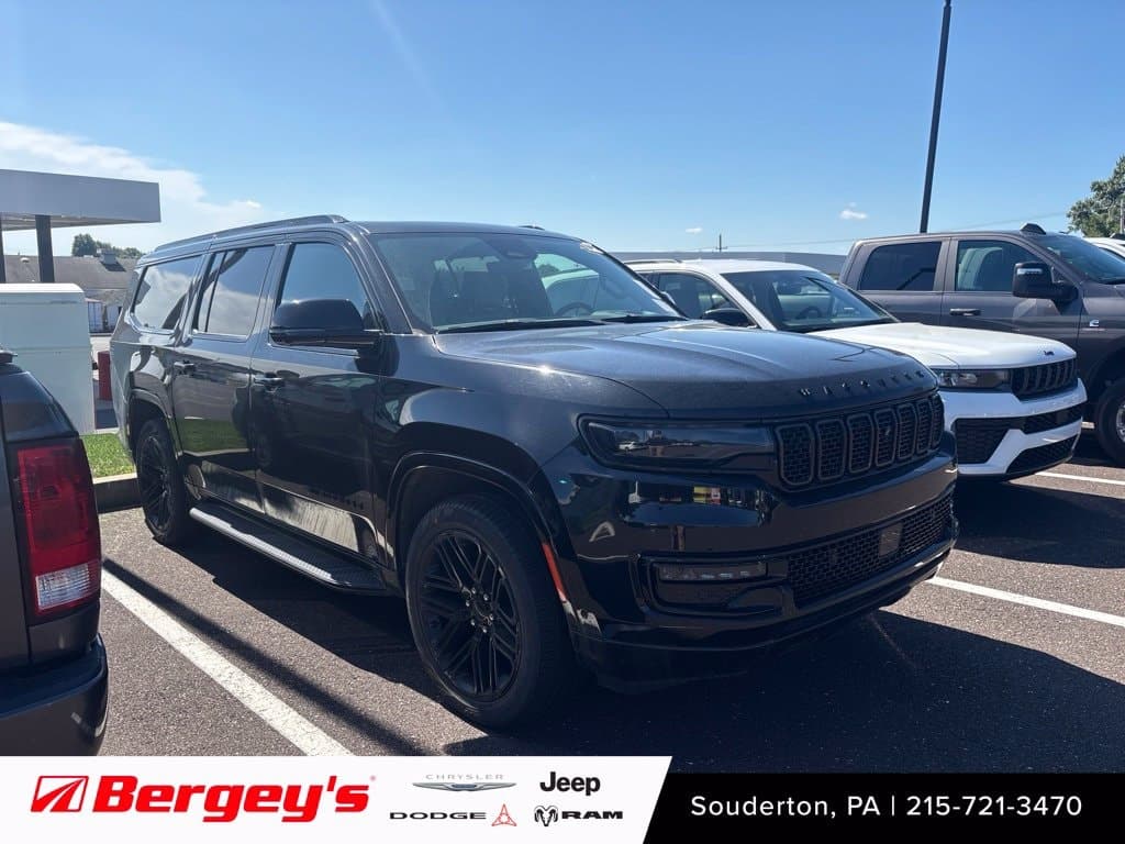 2024 Jeep Wagoneer L Series II — photo 1 of 12
