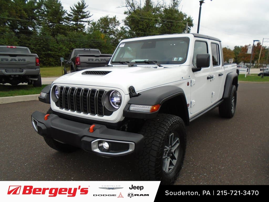 2026 Jeep Gladiator Mojave — photo 1 of 26