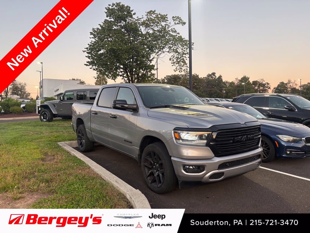 2024 RAM 1500 Laramie — photo 1 of 11