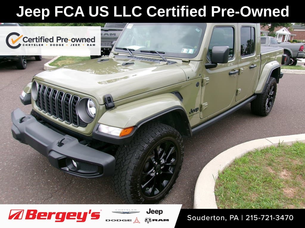 2025 Jeep Gladiator Nighthawk — photo 1 of 26