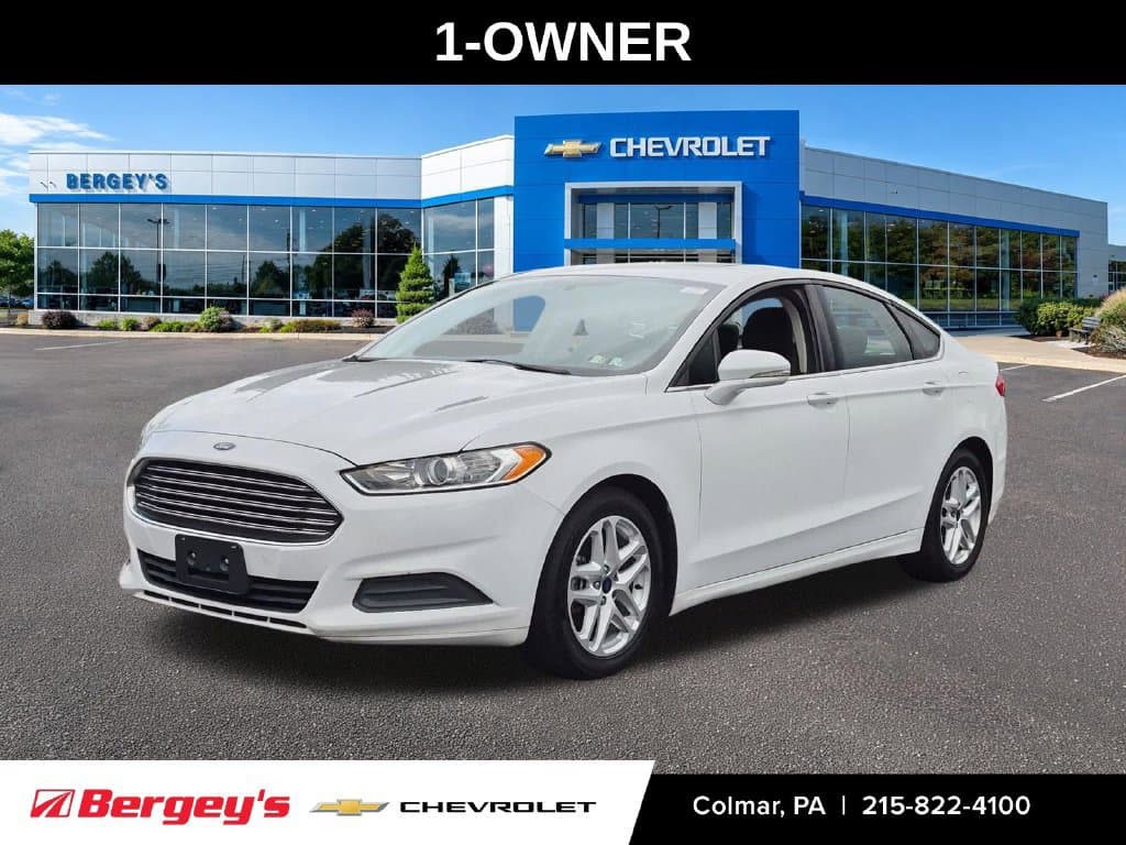 2016 Ford Fusion SE — photo 1 of 35