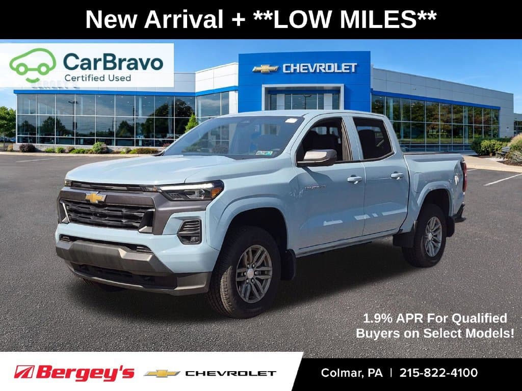 2026 Chevrolet Colorado 4WD LT — photo 1 of 35