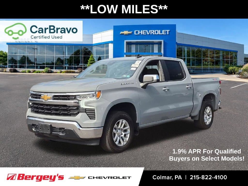 2024 Chevrolet Silverado 1500 Base — photo 1 of 35