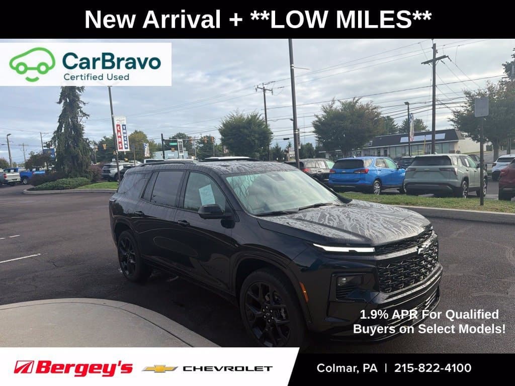 2024 Chevrolet Traverse Limited RS — photo 1 of 13