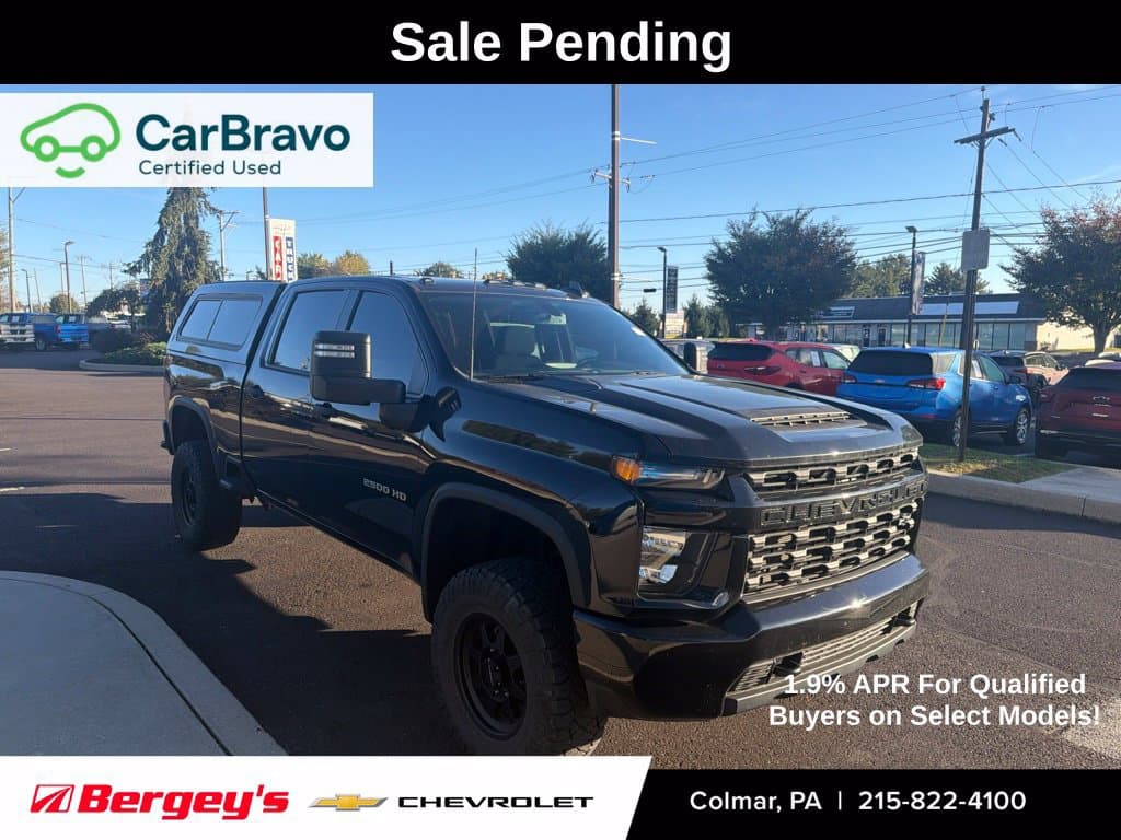 2022 Chevrolet Silverado 2500HD Custom — photo 1 of 14