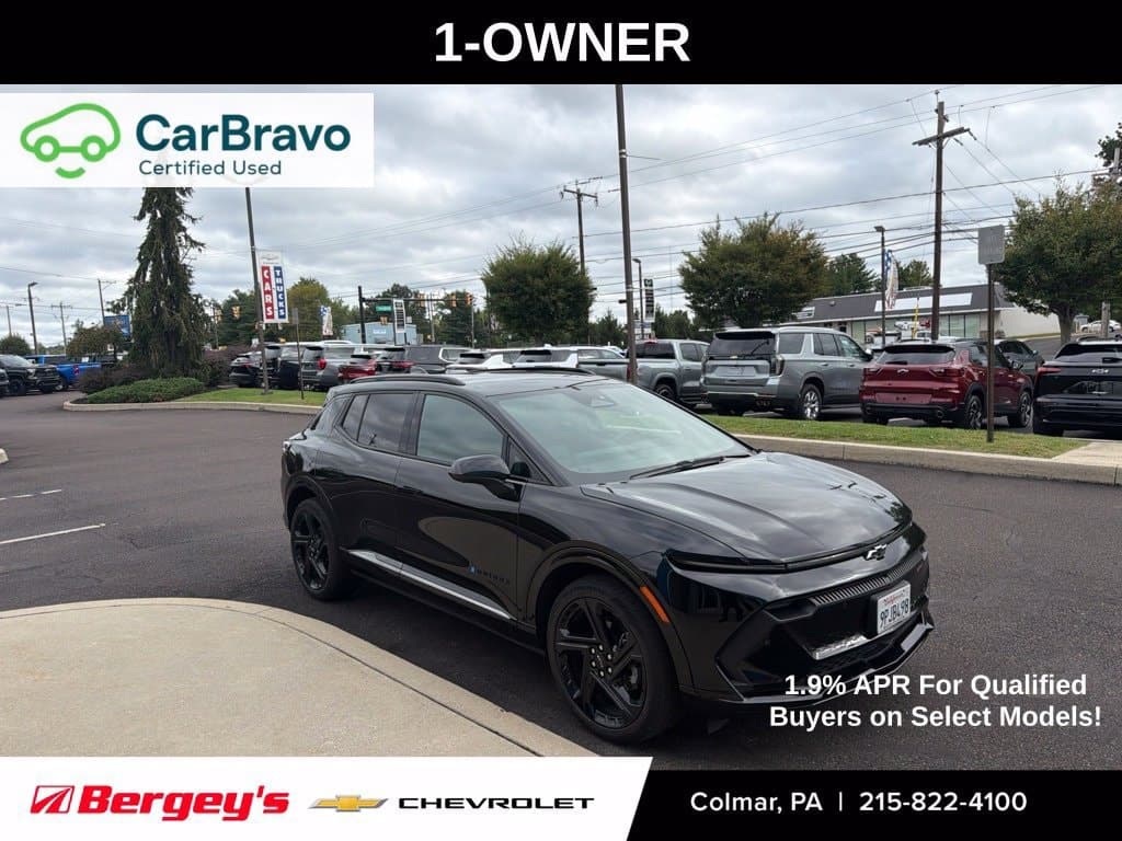 2024 Chevrolet Equinox EV RS — photo 1 of 13