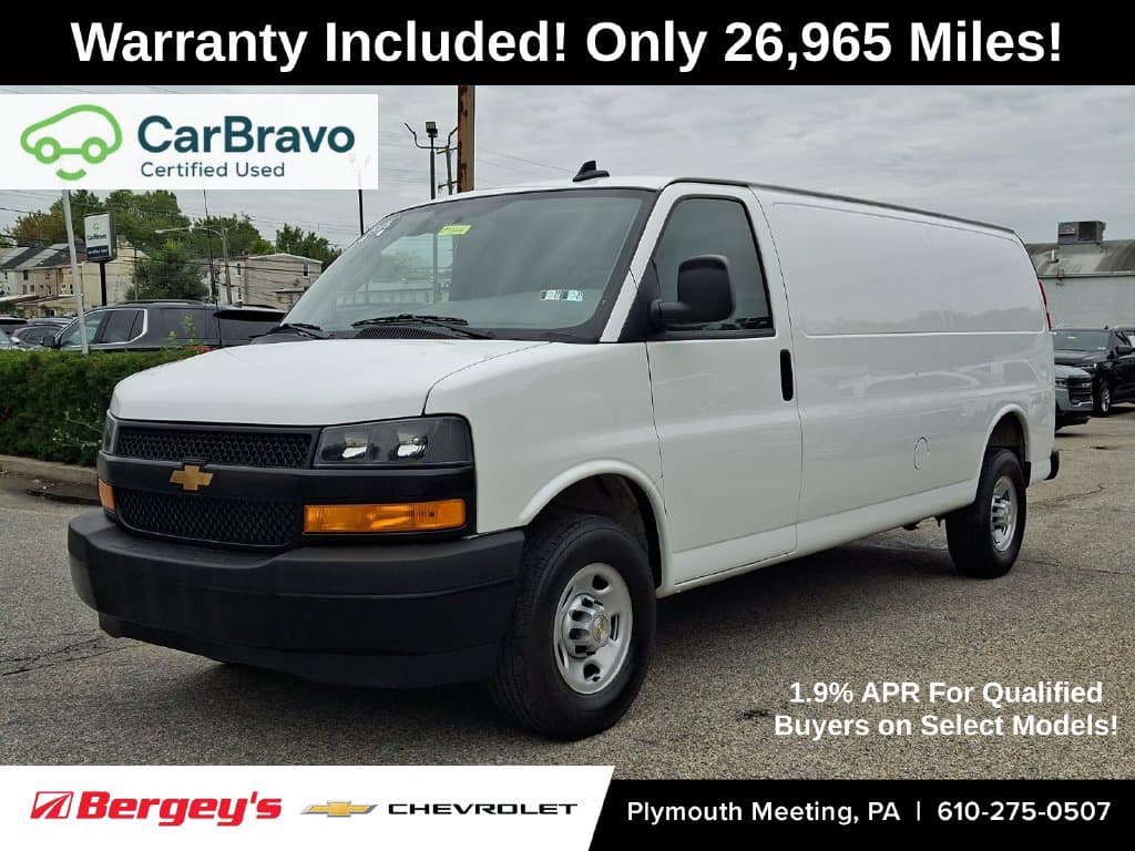 2025 Chevrolet Express Cargo Van Base — photo 1 of 37