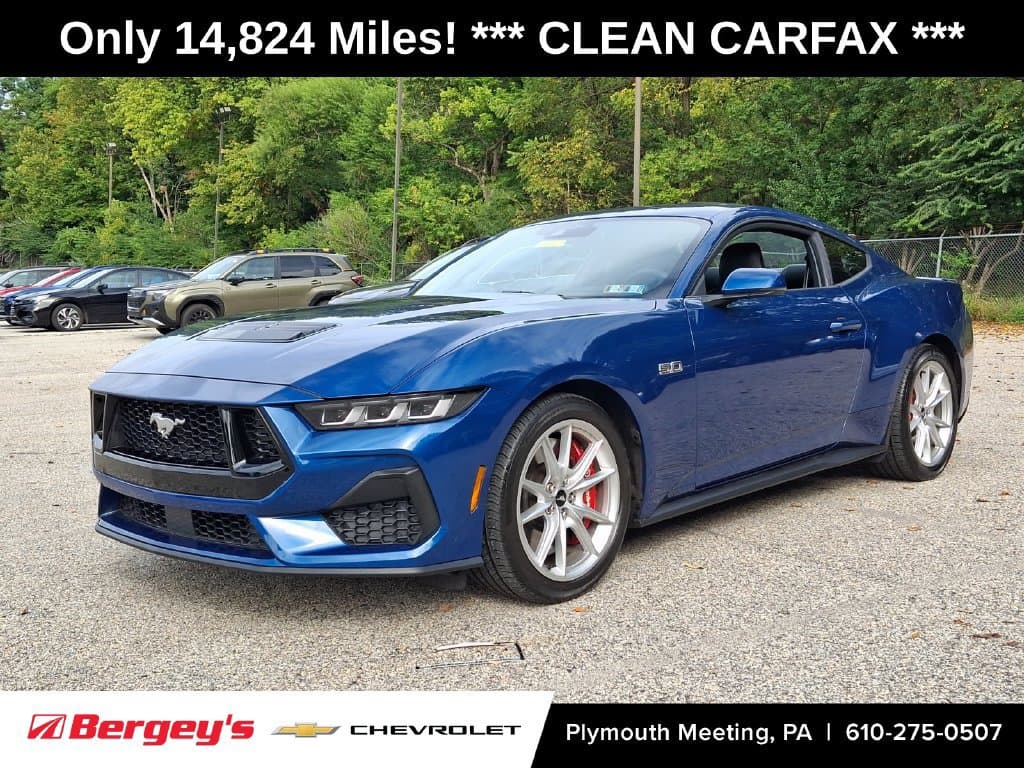 2024 Ford Mustang Base — photo 1 of 36