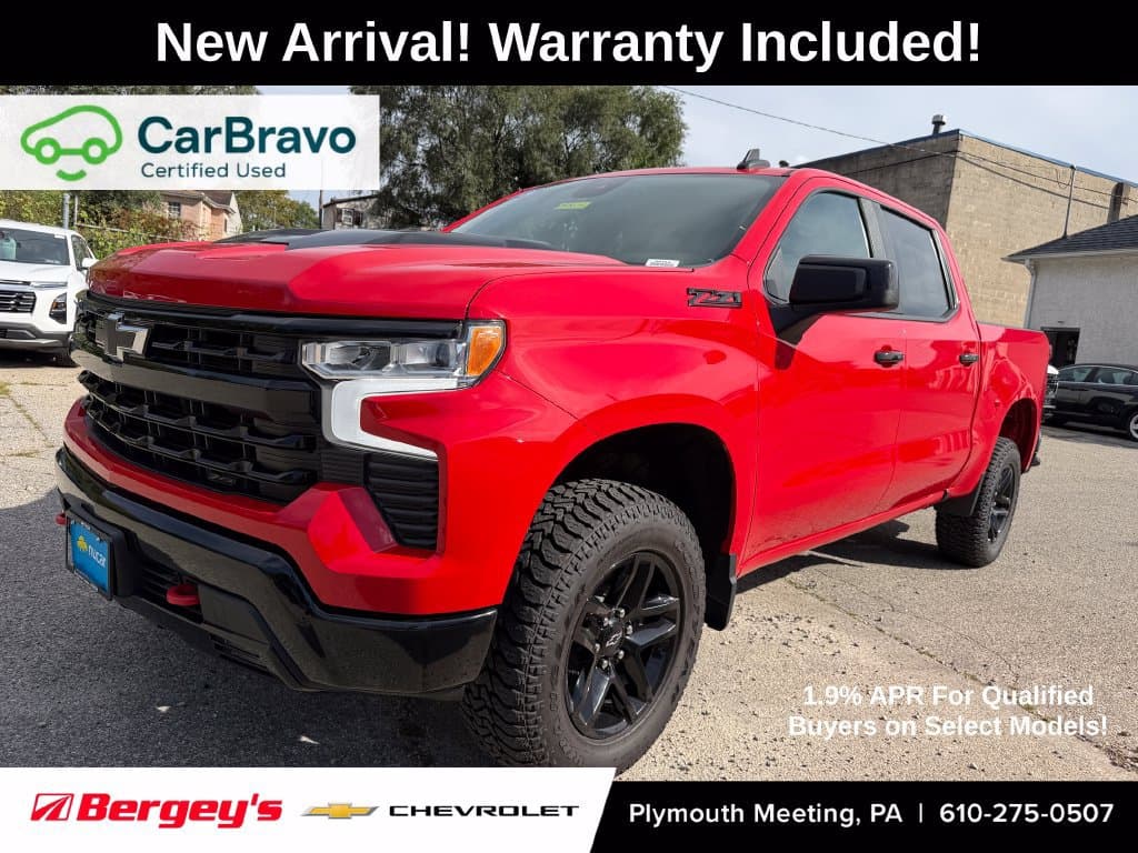 2024 Chevrolet Silverado 1500 LT Trail Boss — photo 1 of 15