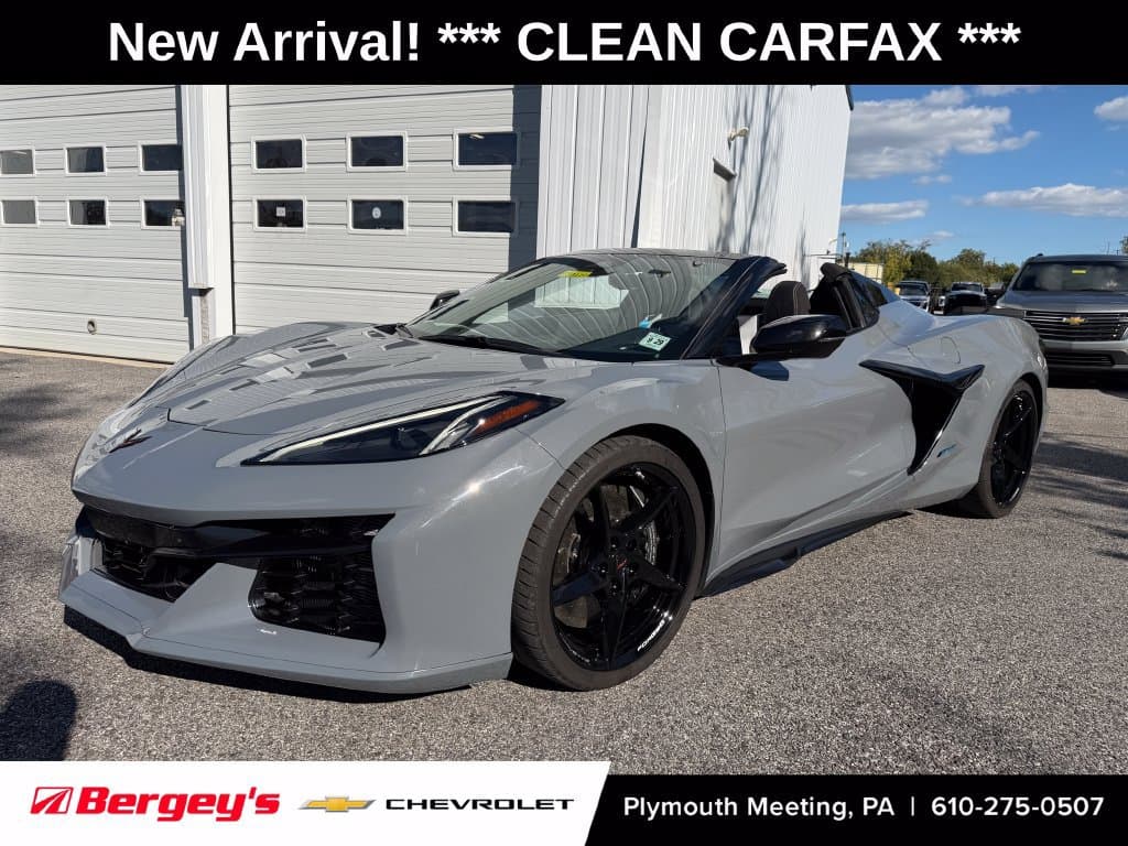 2024 Chevrolet Corvette 2LZ — photo 1 of 12